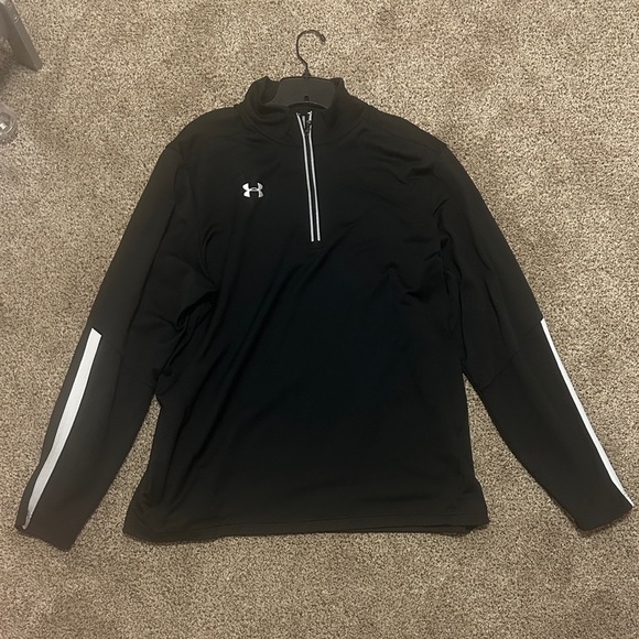 Under Armour Men's Black Performance Jacket with White Accents - Picture 2 of 7